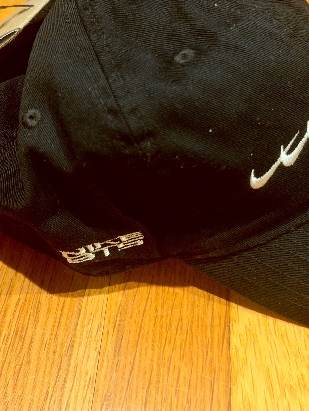 BTS X Nike KOREA EXCLUSIVE, Black, 7 Swoosh Baseball Cap, Adjustable L/XL - Picture 3 of 6